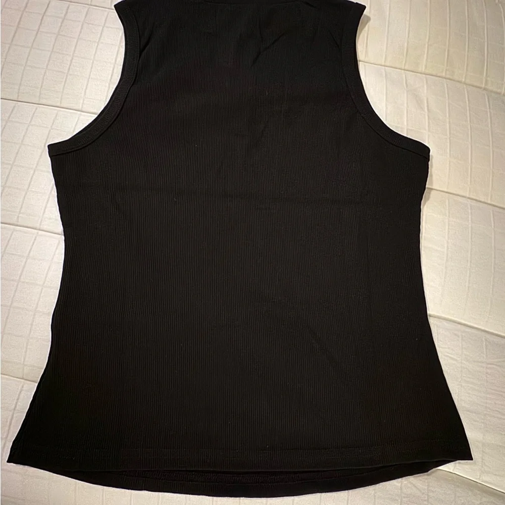 Elegant Black Floral Embellished Women's Top - Picture 4 of 4